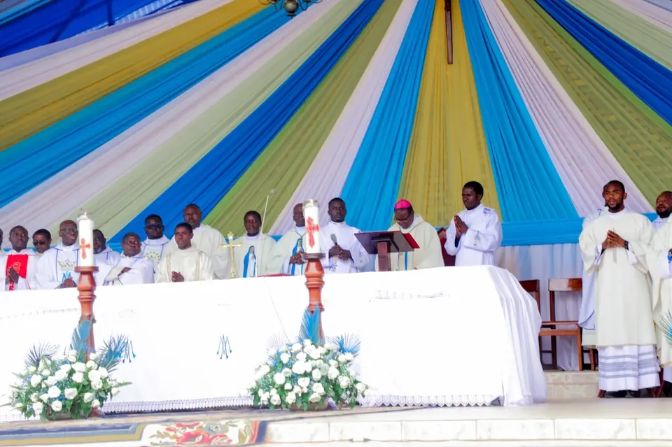 More Than 100,000 Pilgrims Gather in Kibeho for Assumption Day: photo 1 from Kibeho, Rwanda